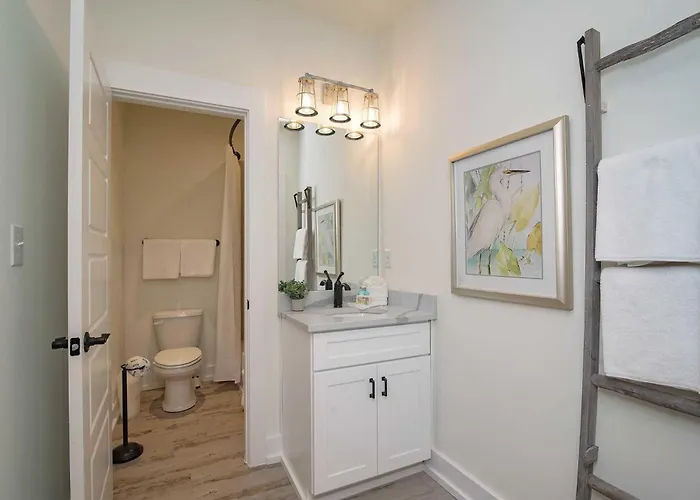 Breezyville Northwest Sky 12br Gulf Shores
