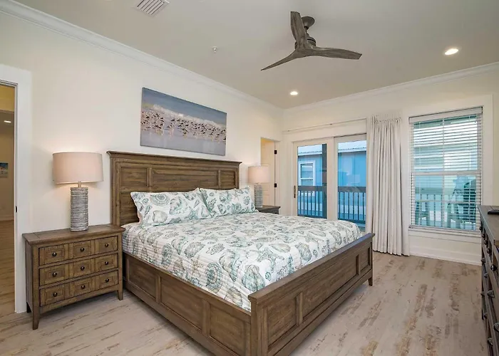 Breezyville Northwest Sky 12br