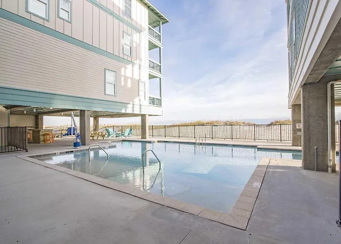 Breezyville Northwest Sky 12br