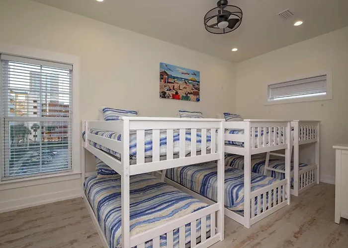 Holiday home Breezyville Northwest Sky 12br